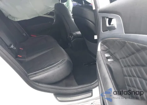 2019 Genesis G70 2.0T Advanced из США, поврежденный, VIN KMTG44LA0KU033012